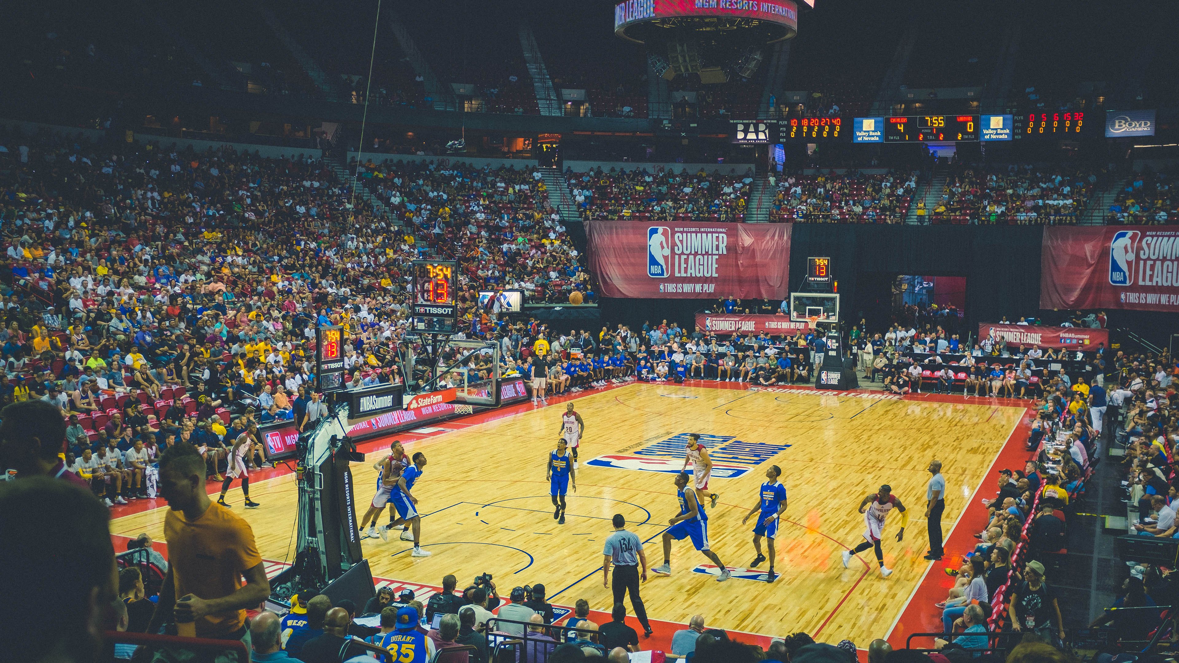 开云体育备用链接-NBA赛季三分球排行榜，nba赛季三分排名