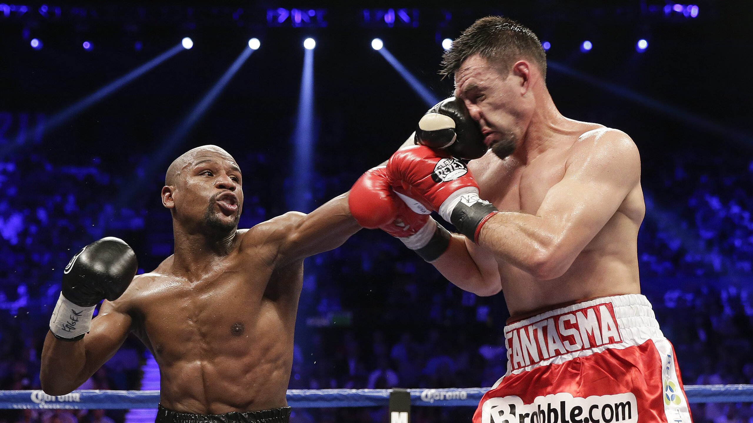 内线球员在节奏变化中是否能维持有效协防，内线球员怎么运用自己身体